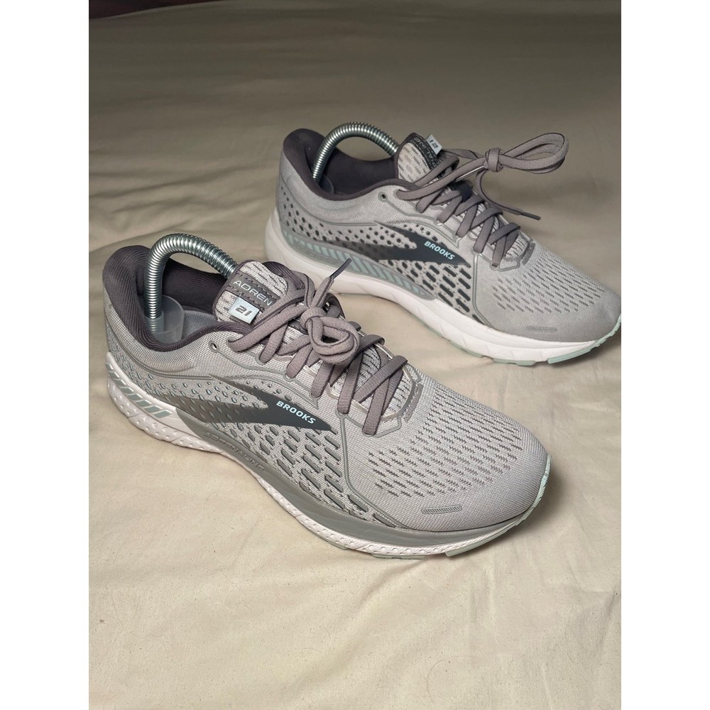 Brooks Adrenaline GTS 21 Gray/White Women’s Running Shoes Size 9